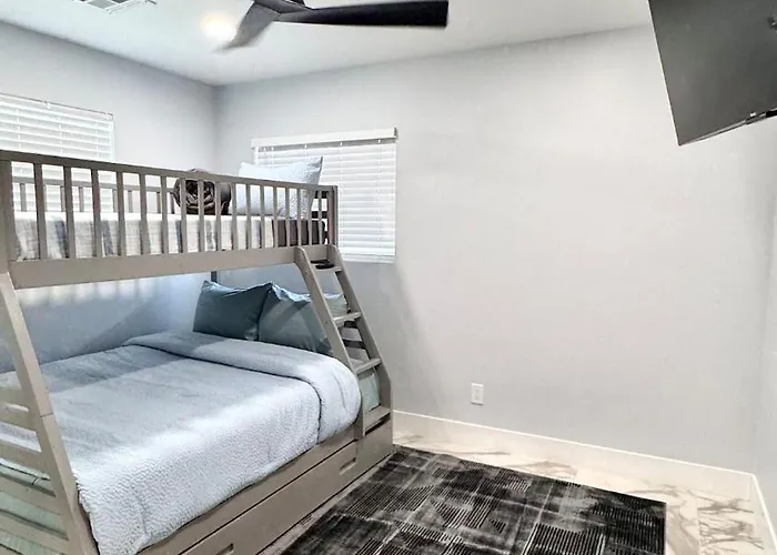 Holiday home New Phx Pool With Deep End And Location